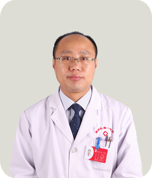 王成龙 副主任医师 副院长